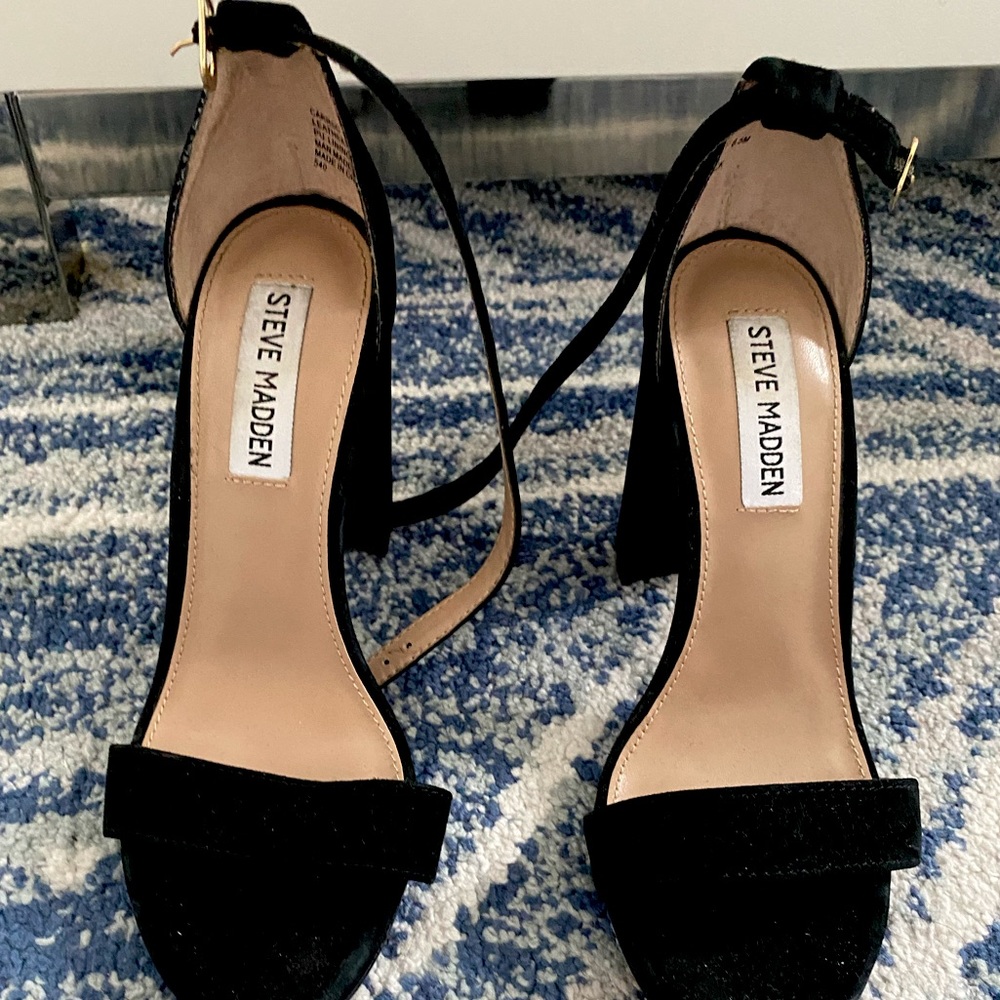 STEVE MADDEN BLACK HEELS